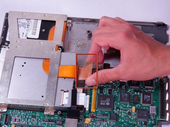 Macintosh PowerBook 165c Motherboard Replacement: step 18, image 1 of 2