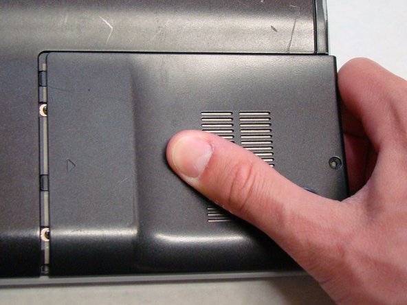 Sony Vaio PCG-7A2L Back Cover Replacement: step 6, image 2 of 3