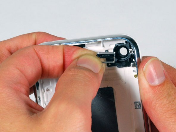 iPhone 3GS Rear Panel Replacement: step 25, image 1 of 1