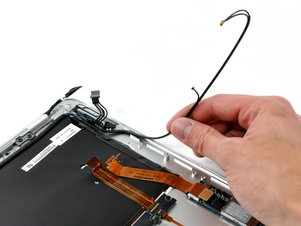 MacBook Air Models A1237 and A1304 Upper Case Replacement: step 29, image 1 of 1