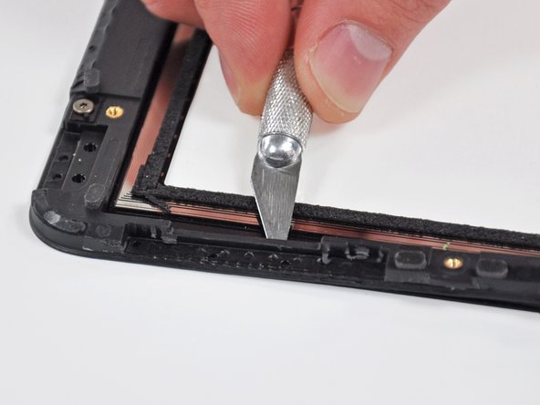 iPad Wi-Fi Display Frame Replacement: step 28, image 1 of 1