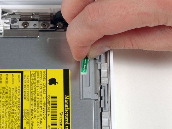 MacBook Core 2 Duo Display Replacement: step 21, image 1 of 1