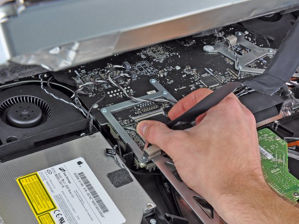 iMac Intel 27" EMC 2309 and 2374 Display Replacement: step 7, image 1 of 1