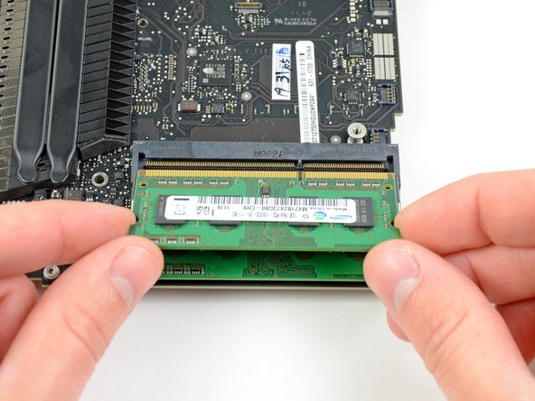 Mac Mini Mid 2011 Logic Board Replacement: step 27, image 3 of 3