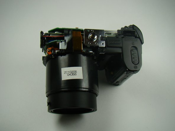 Nikon Coolpix E5700 Speaker Replacement: step 24, image 3 of 3