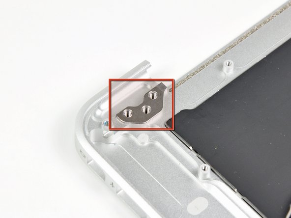 MacBook Air 13" Late 2010 Upper Case Replacement: step 34, image 2 of 2