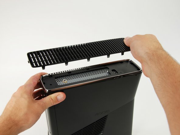 Xbox 360 S RF Module Replacement: step 4, image 2 of 2