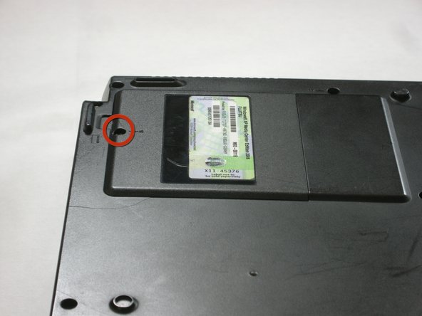 Fujitsu LifeBook N3510 RAM Replacement: step 4, image 1 of 1