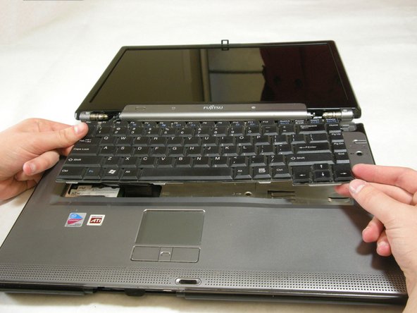 Fujitsu LifeBook N3510 Fan Replacement: step 8, image 2 of 3