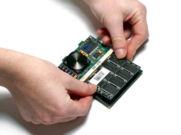 PowerBook G3 Wallstreet RAM Replacement: step 13, image 1 of 1