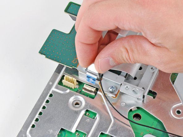 PlayStation 3 Motherboard Replacement: step 30, image 2 of 2