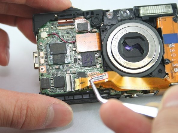 Disassembling Canon PowerShot SD1100 IS LCD screen: step 9, image 2 of 3