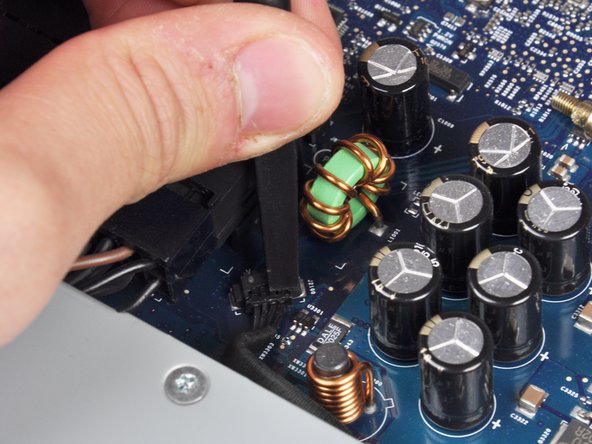 iMac G5 20" Model A1076 Logic Board Replacement: step 5, image 3 of 3