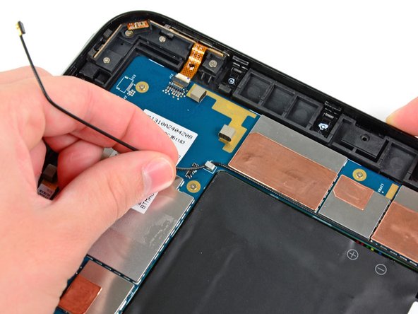 HP TouchPad Lower Antenna Replacement: step 18, image 1 of 1