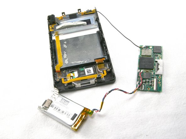 Microsoft Zune 80 Screen Replacement: step 12, image 3 of 3