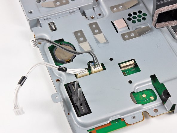 PlayStation 3 Slim Motherboard Replacement: step 25, image 1 of 1