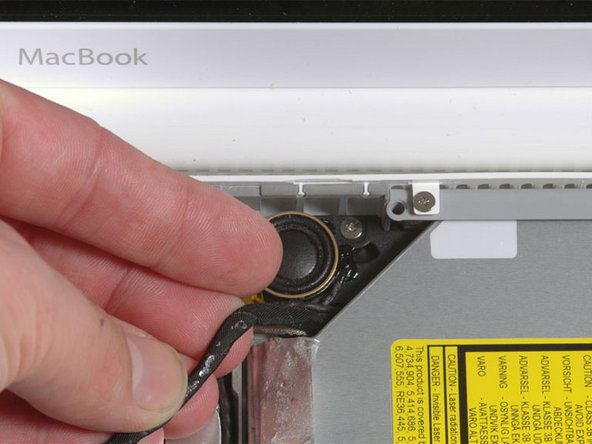 MacBook Core 2 Duo Bluetooth Board Replacement: step 19, image 1 of 1