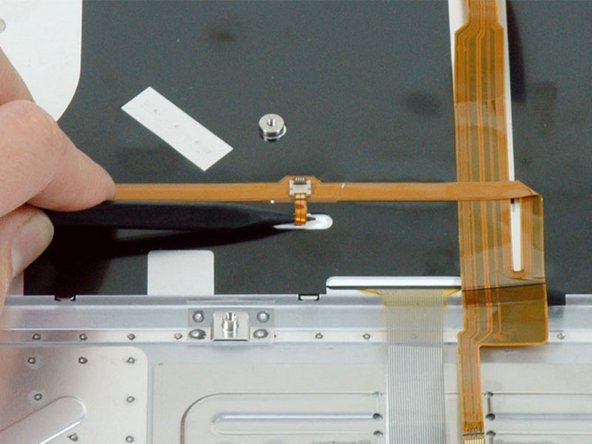 MacBook Pro 17" Models A1151 A1212 A1229 and A1261 Keyboard Replacement: step 16, image 1 of 1