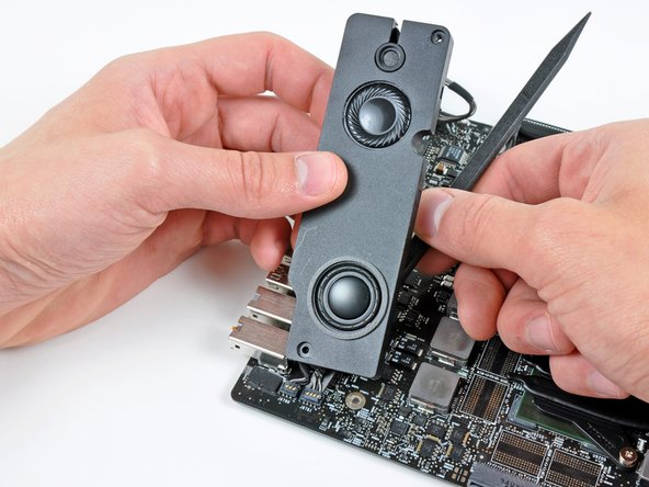 MacBook Pro 17" Unibody Left Speaker Replacement: step 25, image 1 of 2