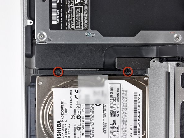 MacBook Pro 15" Unibody Mid 2009 Upper Case Replacement: step 28, image 1 of 2