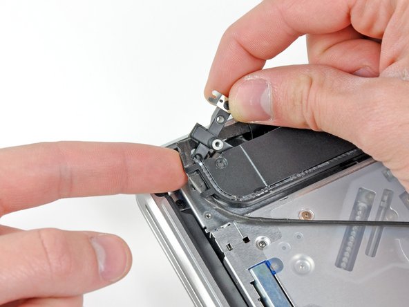 MacBook Pro 13" Unibody Mid 2010 Front Display Glass Replacement: step 7, image 2 of 2