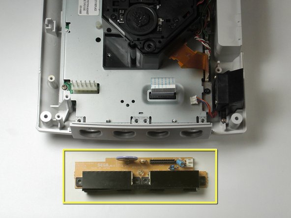 Sega Dreamcast Controller Port Replacement: step 8, image 2 of 2