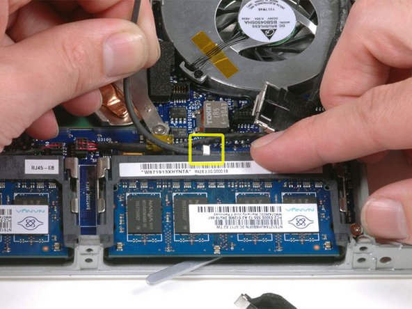 MacBook Core 2 Duo Display Replacement: step 28, image 1 of 1