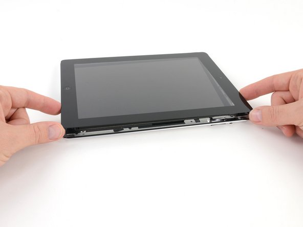 iPad 2 Wi-Fi EMC 2415 Rear Facing Camera Replacement: step 26, image 1 of 2