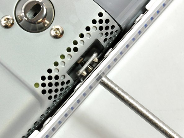 iMac G5 20" Model A1076 Logic Board Replacement: step 4, image 2 of 2