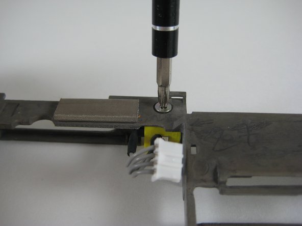 IBM ThinkPad T41 DC in power jack replacement: step 50, image 1 of 1