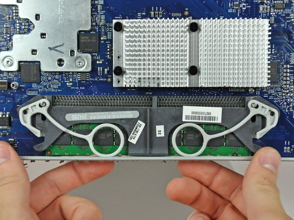 iMac G5 20" Model A1145 PRAM Battery Replacement: step 39, image 2 of 2