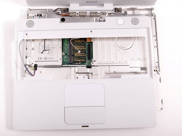 iBook G4 12" 800 MHz-1.2 GHz Heat Sink Replacement: step 31, image 1 of 1