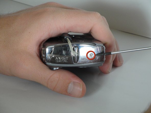 Disassembling Canon PowerShot SD800 IS Lens Assembly: step 3, image 1 of 1