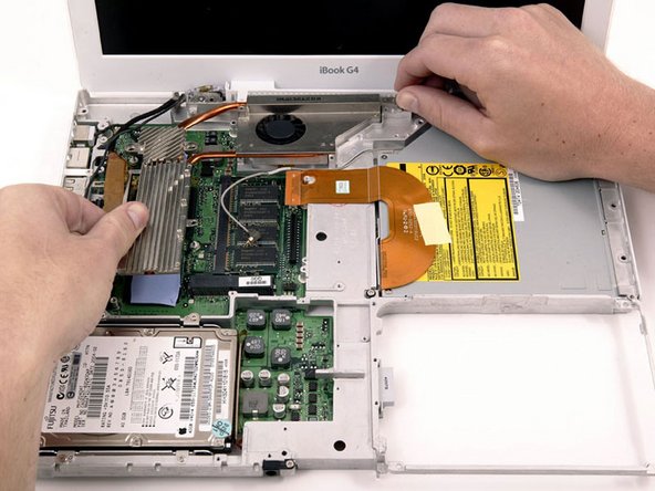 iBook G4 14" 933 MHz-1.33 GHz Heat Sink Replacement: step 42, image 1 of 1