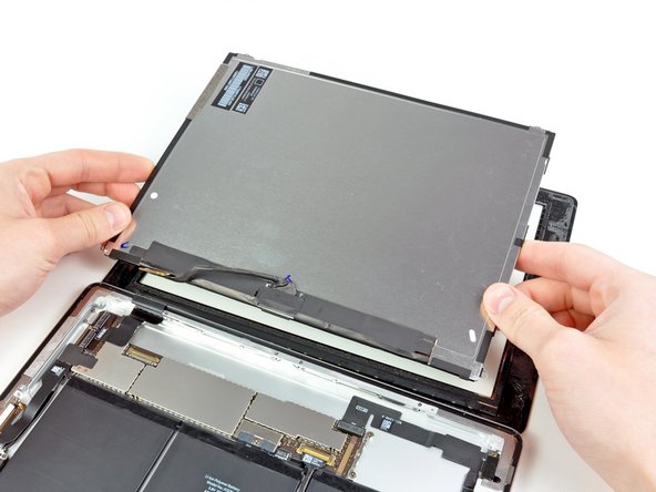 iPad 2 Wi-Fi EMC 2415 LCD Replacement: step 31, image 1 of 1