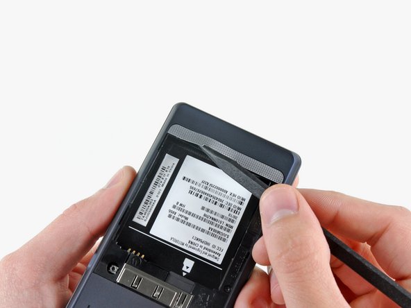 Motorola Droid 2 Camera Assembly Replacement: step 3, image 1 of 2