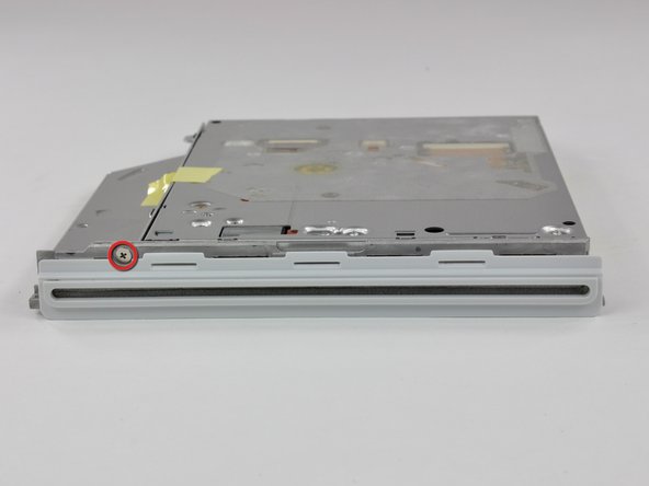 iBook G4 12" 1.33 GHz Optical Drive Replacement: step 37, image 1 of 1