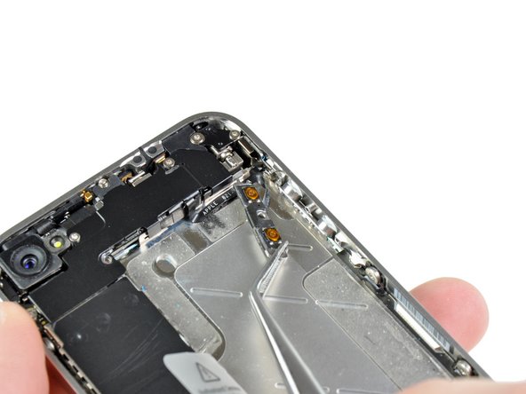 iPhone 4 Volume Button Replacement: step 9, image 1 of 1