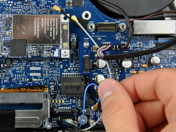 iMac Intel 20" EMC 2133 and 2210 Optical Drive Data Cable Replacement: step 21, image 1 of 1