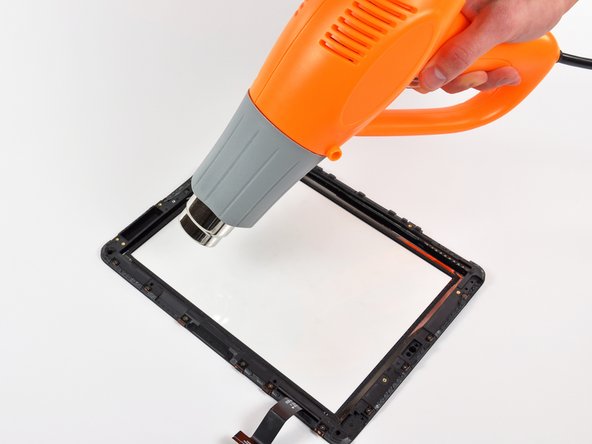 iPad Wi-Fi Display Frame Replacement: step 30, image 1 of 3