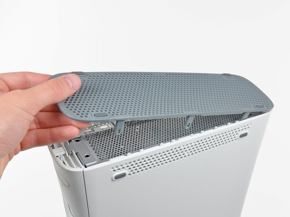 Xbox 360 Upper Case Replacement: step 7, image 1 of 1