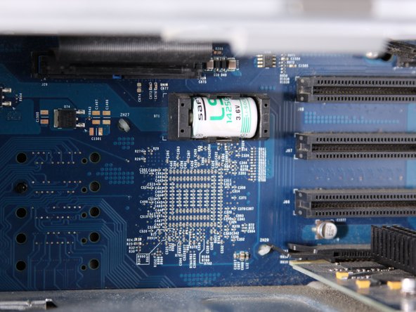 Power Mac G5 PRAM Battery Replacement: step 6, image 1 of 3