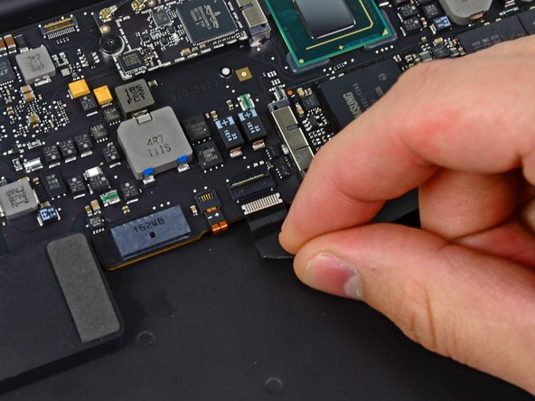 MacBook Air 13" Mid 2011 Logic Board Replacement: step 19, image 2 of 2