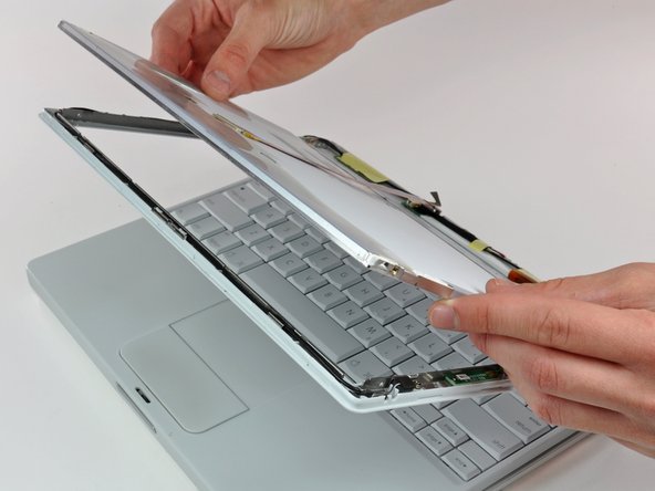 iBook G3 12" LCD Replacement: step 16, image 3 of 3
