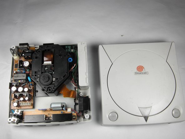 Replacing Sega Dreamcast Power Block (Power Supply): step 4, image 1 of 1