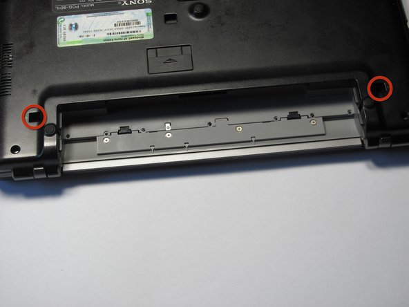 Sony Vaio VGN-S260 Upper Casing Replacement: step 3, image 1 of 2