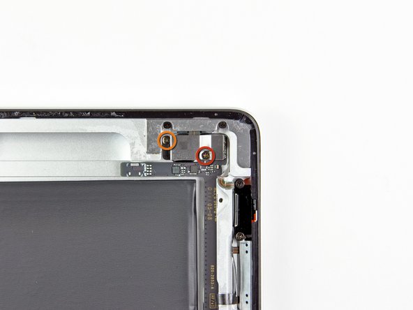iPad 2 Wi-Fi EMC 2415 Rear Facing Camera Replacement: step 30, image 1 of 3