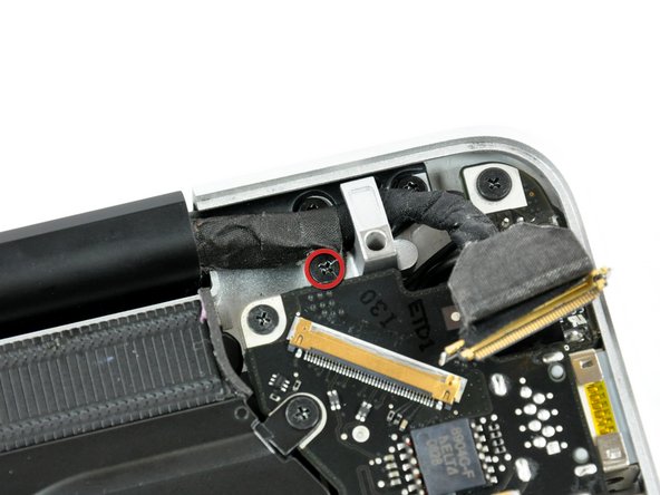 MacBook Pro 15" Unibody Late 2008 and Early 2009 Display Assembly Replacement: step 9, image 1 of 2
