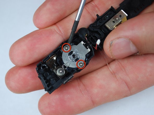 Canon PowerShot SD870 IS Flash Assembly Replacement: step 15, image 1 of 2