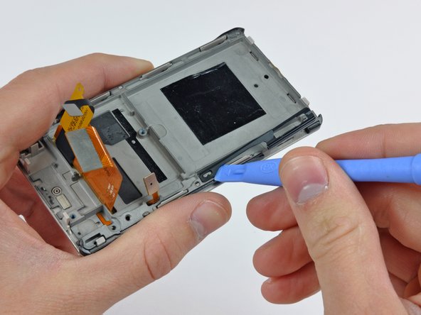 Microsoft Zune HD Inner Chassis Replacement: step 16, image 2 of 2